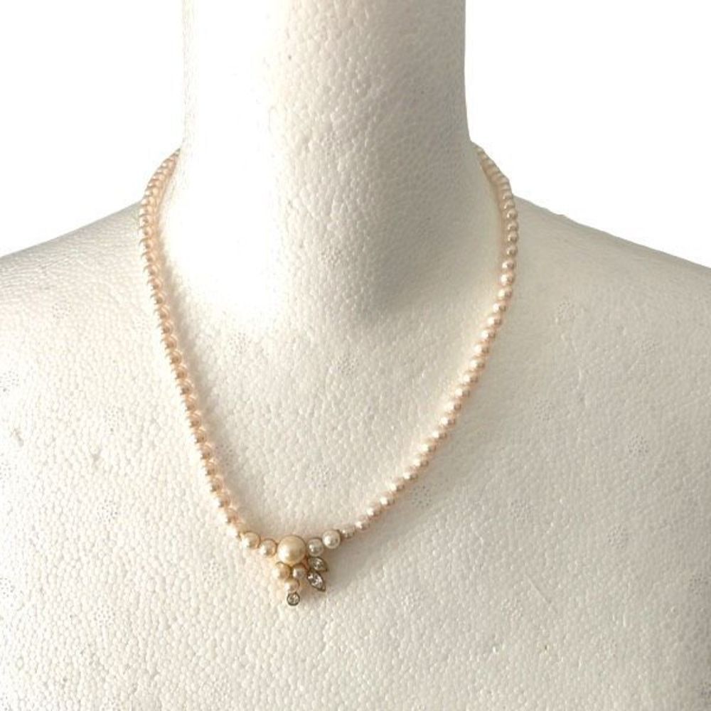 Womens Faux Pearl Single Strand Gold-Tone Rhinestone Pendant‎ Necklace White OS
